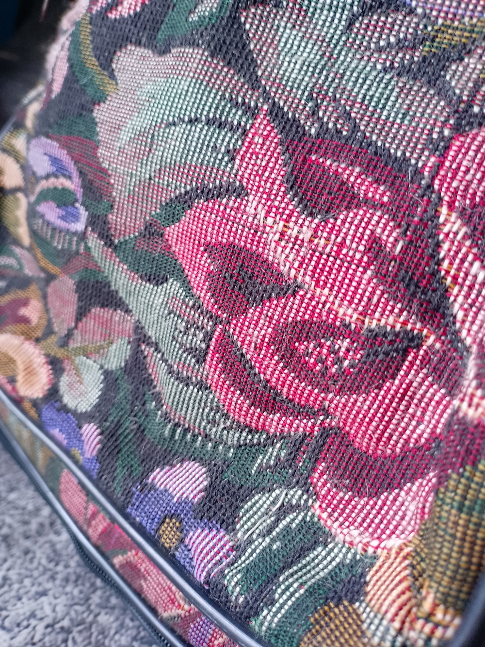Vintage ARCTICS USA Floral Tote Travel Bag - Expandable - Picture 11 of 16